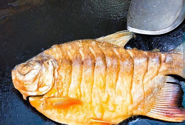 食人鱼能吃吗?味道如何形容,食人鱼身上的肉味道有多鲜美图6