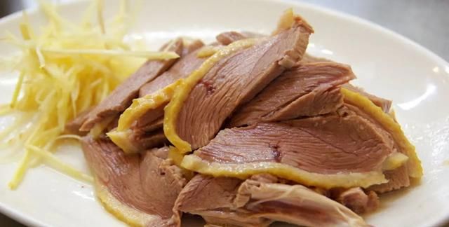鹅肉可以怎么做菜(鹅肉怎么做菜最好吃)图6