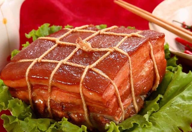 怎么在家里做出好吃的东坡肉呢(如何在家做懒人版东坡肉)图7