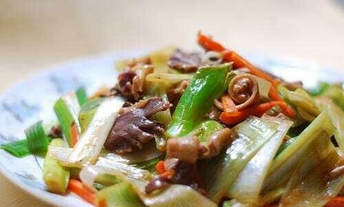 大葱都有哪些好的吃法呢,大葱的各种吃法图3