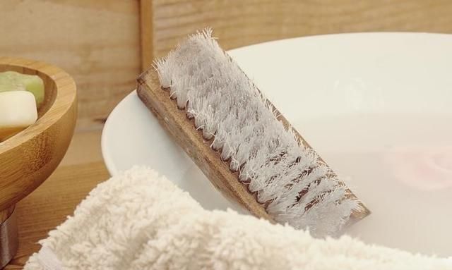 衣服上的杨梅汁洗不掉？这5种方法清洗超有效