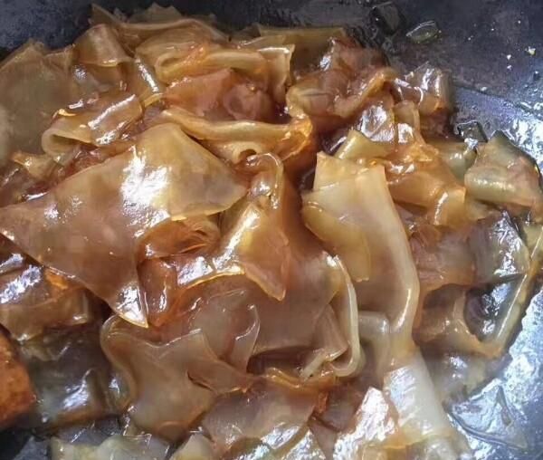 粉皮怎么炒好吃(粉皮怎么炒才会好吃)图3