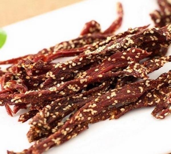 云南的牛肉干巴是怎么做的图2