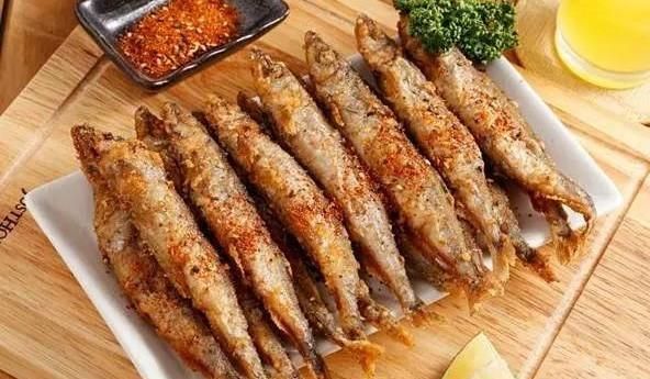 干的多春鱼怎么弄好吃,多春鱼最佳吃法图6