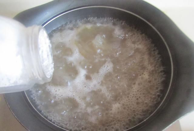 如何做出好吃的鸭血粉丝汤,怎么快速做鸭血粉丝汤图18