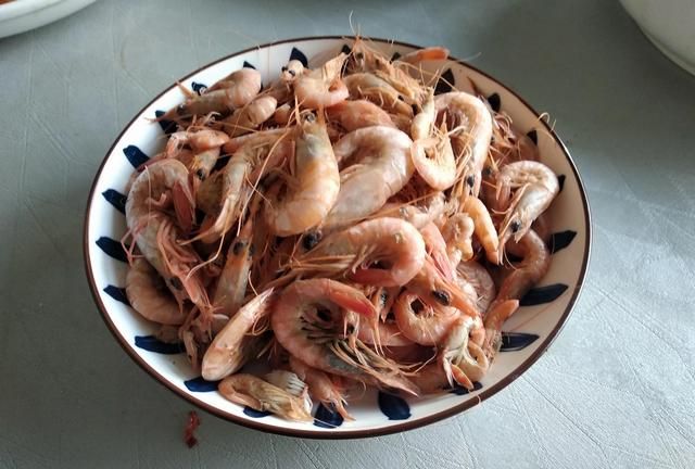 立冬前后，这6种海虾大量上市，最便宜的只需15元一斤，别错过