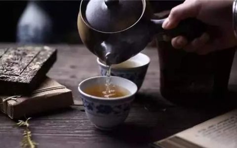普洱茶老茶的冲泡方法,普洱茶新茶好还是老茶好