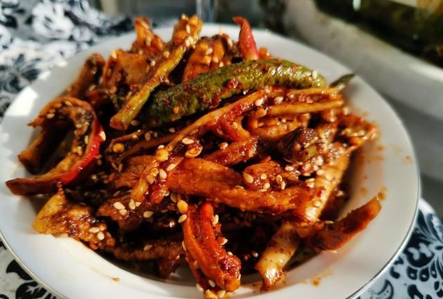 如何腌制好吃的萝卜干(如何腌制萝卜干脆香好吃)图10