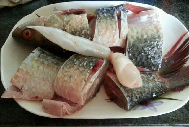 蒸豆豉鲮鱼油麦菜(豆豉鲮鱼蒸花腩)图2