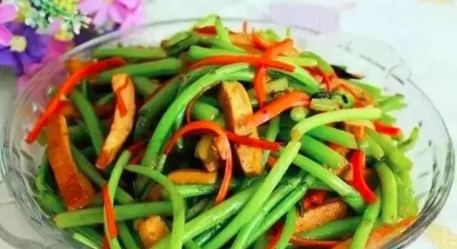 茼蒿也叫皇帝菜能吃几次(茼蒿和皇帝菜是一种菜吗)图10