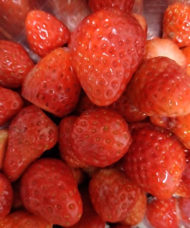 草莓大量上市了,想做草莓酱,怎么做好吃图5
