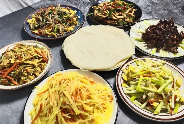 立春吃春饼，分享6道“卷饼小菜”，营养新鲜，卷着吃越吃越香