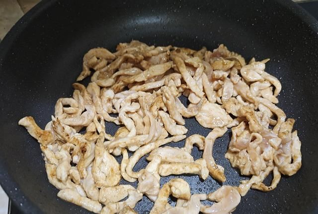 立春吃春饼，分享6道“卷饼小菜”，营养新鲜，卷着吃越吃越香