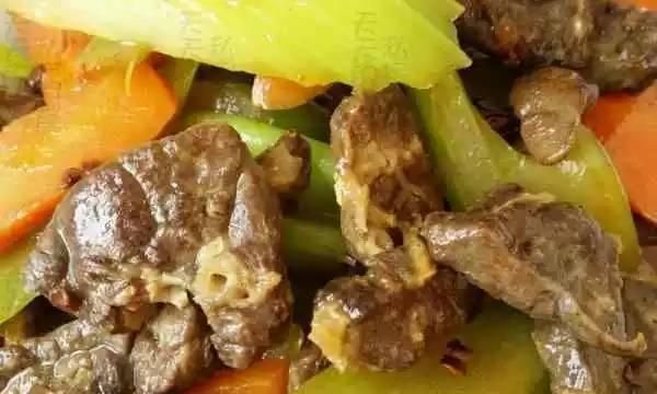 猪肺怎么吃(猪肺家常做法)图7