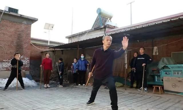 强身健体、愉悦身心——子午螳螂万花鞭