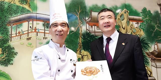 全聚德外卖烤鸭的吃法,北京全聚德烤鸭鸭架吃法图5