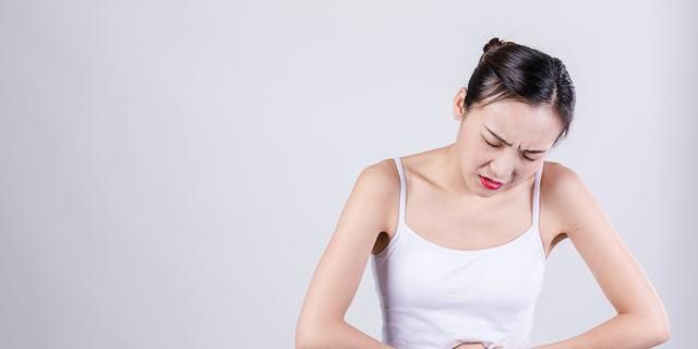 子宫肌瘤的发生与发展有一个长期过程，科学服用中药是治疗的关键