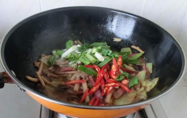 腊肉怎么做好吃,腊肉怎么做好吃呢图59