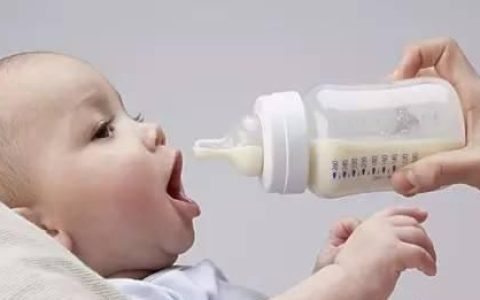 宝宝喝的羊初乳奶粉的功效是什么呢