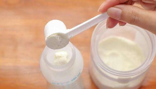 宝宝喝的羊初乳奶粉的功效是什么呢图2