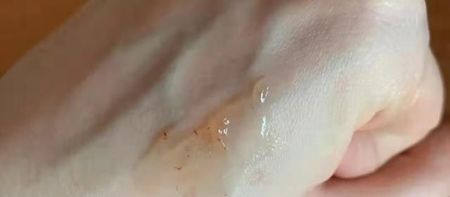 建议女生：抗氧化护肤别只磕VC，这些成分同样非常优秀