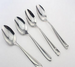 用金属餐具吃饭安全吗？常见的不锈钢餐具又该如何购买和使用呢