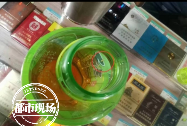 康师傅绿茶内喝出虫卵？男子恶心不已，厂家：已赔偿