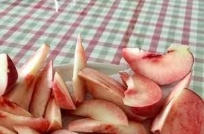 桃子泡酒要去核吗(龙眼干泡酒要去核吗)图7