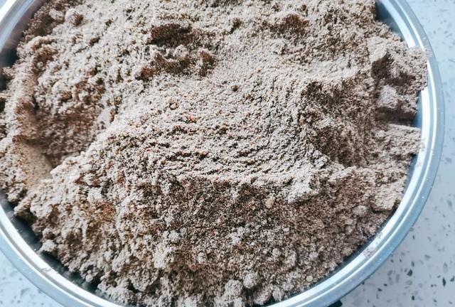黑豆粉和什么搭配效果最好(黑豆粉和什么搭配最好)图3