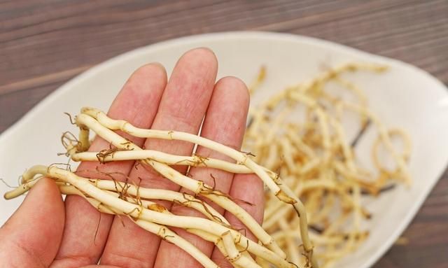 折耳根怎么做好吃(折耳根怎么做才好吃)图6