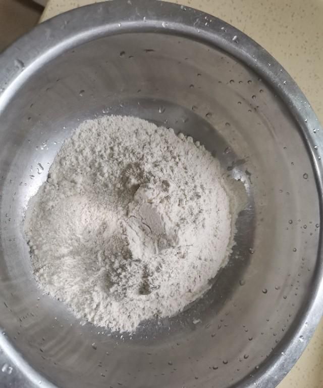 荞麦面有哪些做法,荞麦面河捞的做法图8