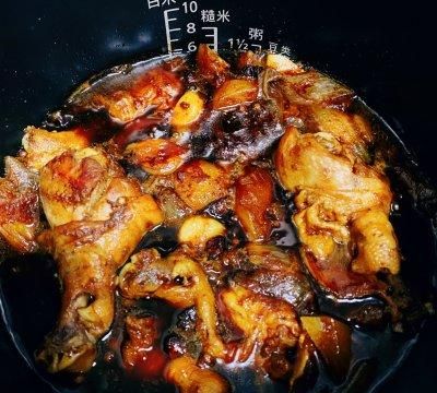 色香味俱全，米饭配电高压锅版三杯鸡，下饭绝杀