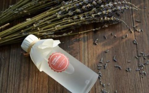 祛痘印去痤疮精油配方