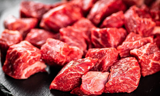 煮牛肉时，讲究“3放2不放”，香料用对了，牛肉入味无膻味