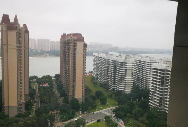 我咋不把我自己忘了呢？