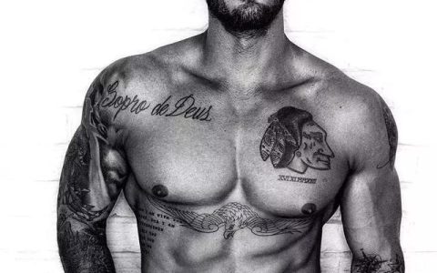 锁骨上纹什么图案好看女生