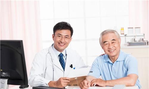 预激综合征一般不致命，频发室上速者需治疗