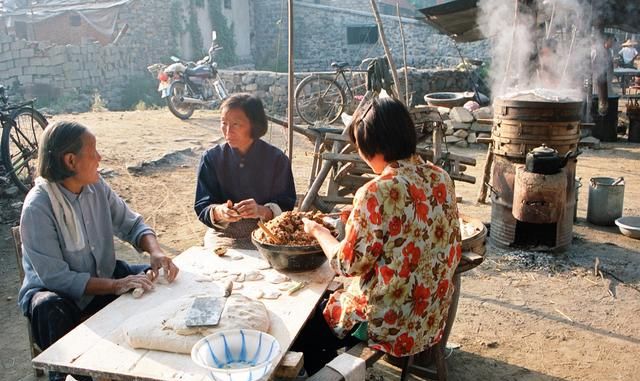 5块钱一大袋的它，已经大卖了100年，如今再出新品……