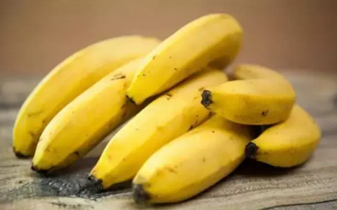 快速催熟香蕉的小妙招(苹果催熟香蕉还是香蕉催熟苹果)