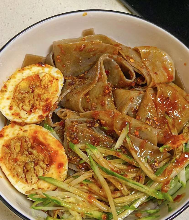 适合学生党的4款速食，美味好吃还免煮，量大又便宜，性价比超高