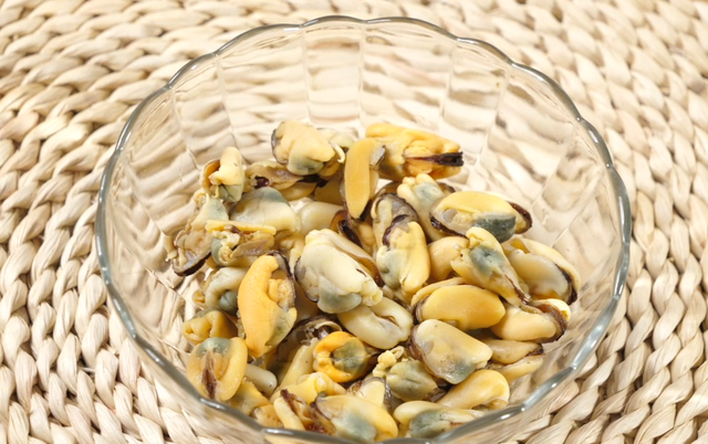 海鲜年夜菜：淡菜干红烧肉，不加一滴水，鲜美入味不肥腻，超香