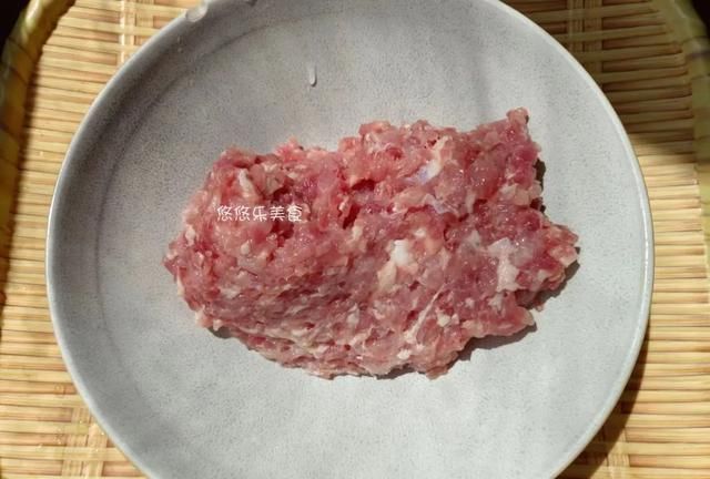 长豆角不要直接下锅炒，试试这个做法，鲜美好吃，营养极高