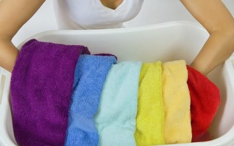 毛巾用久了会发硬用什么办法能发软呢