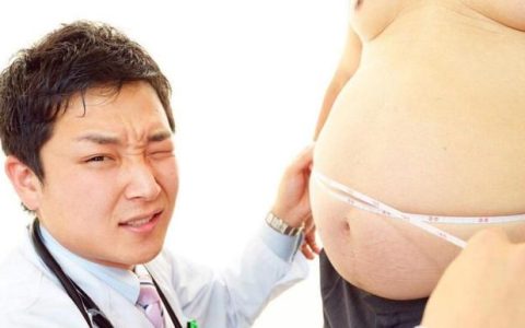 便秘肚子大是什么原因引起(血压高便秘有什么偏方)