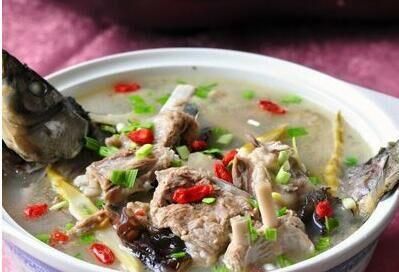 入秋之后要保健，推荐几款秋季养生食谱，既可养生、又品美食