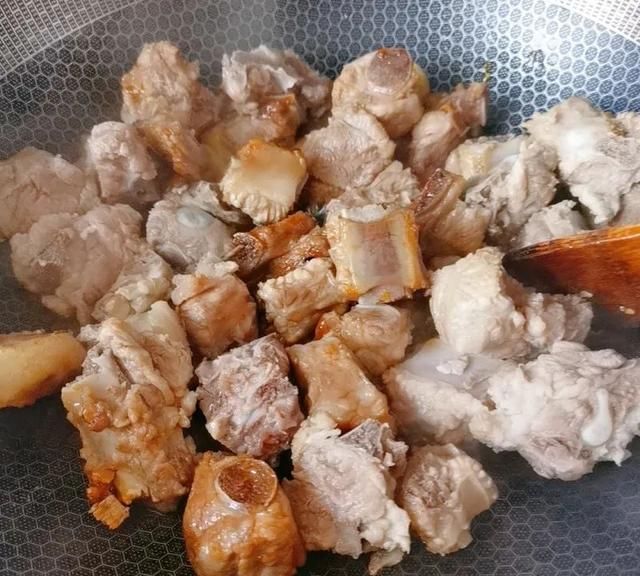 这样做排骨，好吃到吮指，所有人都喜欢