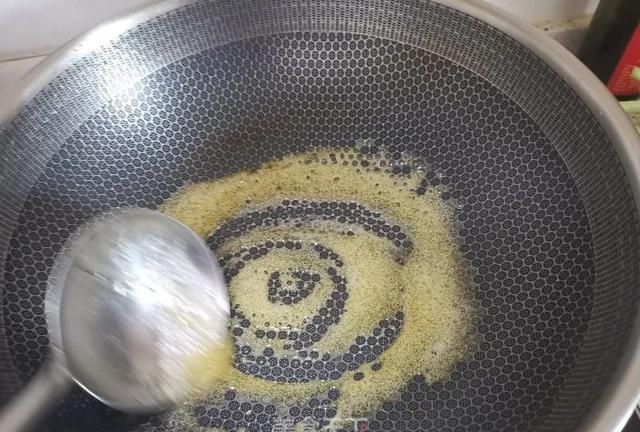 这样做排骨，好吃到吮指，所有人都喜欢