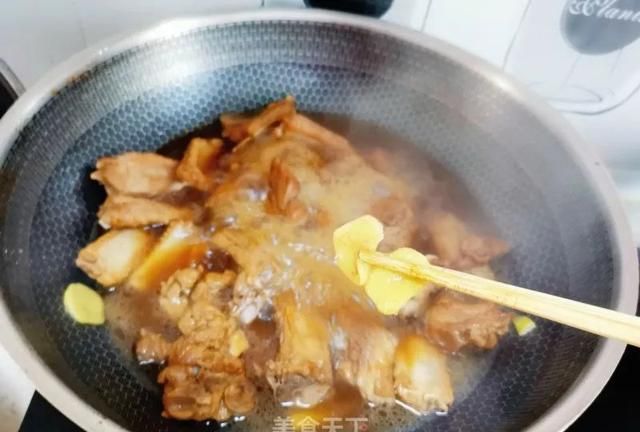 这样做排骨，好吃到吮指，所有人都喜欢
