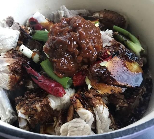 这样做排骨，好吃到吮指，所有人都喜欢