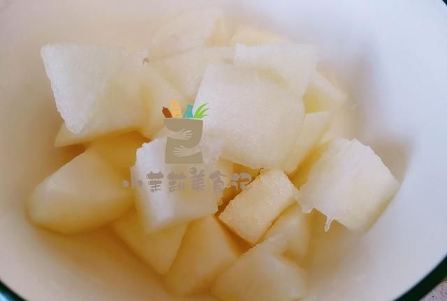 “阳了”咳嗽别硬扛，每天煮一锅这汤，坚持喝，润肺止咳还化痰